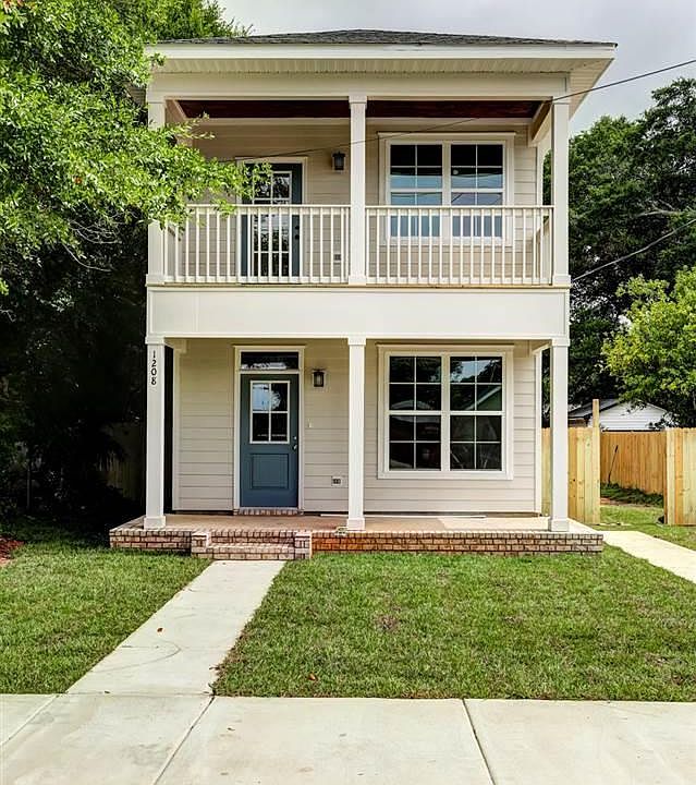 1st image of 1208 W Gregory