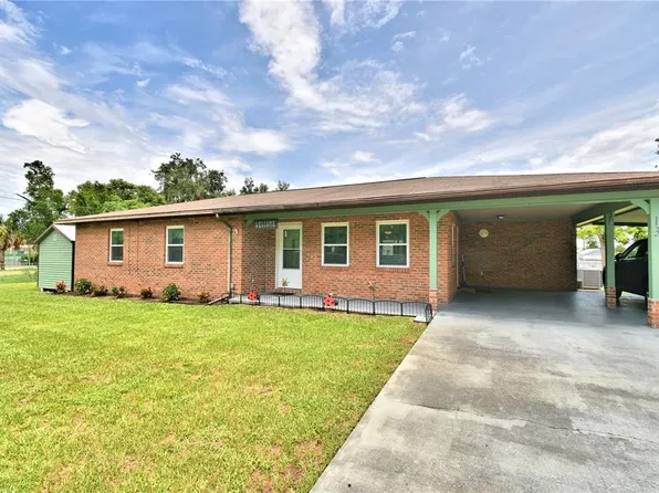 13 S Magnolia Ave, Frostproof, FL 33843