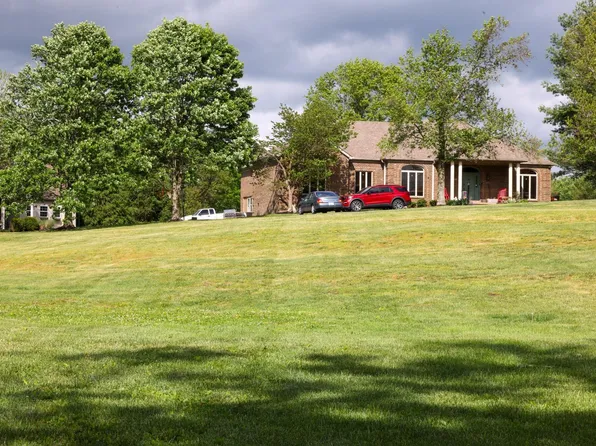 215 Paradise Camp Rd, Harrodsburg, KY 40330