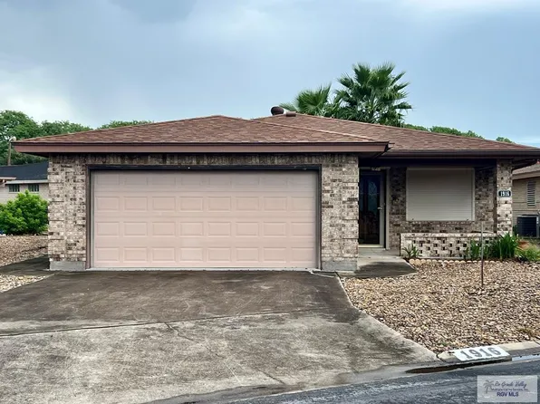 1916 W Wisconsin Ave, Combes, TX 78550