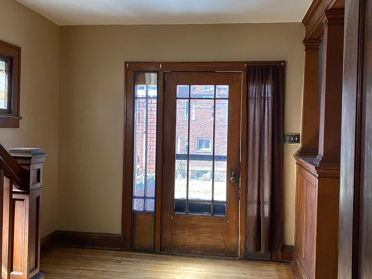 368 Elm Ave — Photo 2