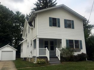 15 Jennings Ave, Cuyahoga Falls, OH 44221