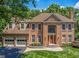 674 Old Hunt Way, Herndon, VA 20170