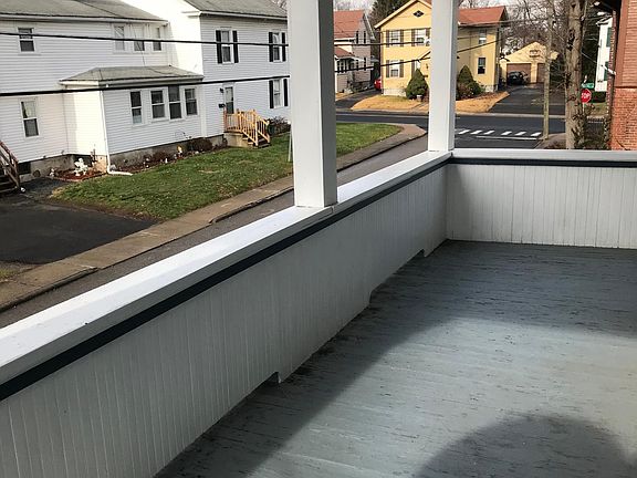 Balcony, access from master bedroom