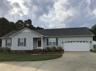 4313 Hoover Hill Rd, Trinity, NC 27370