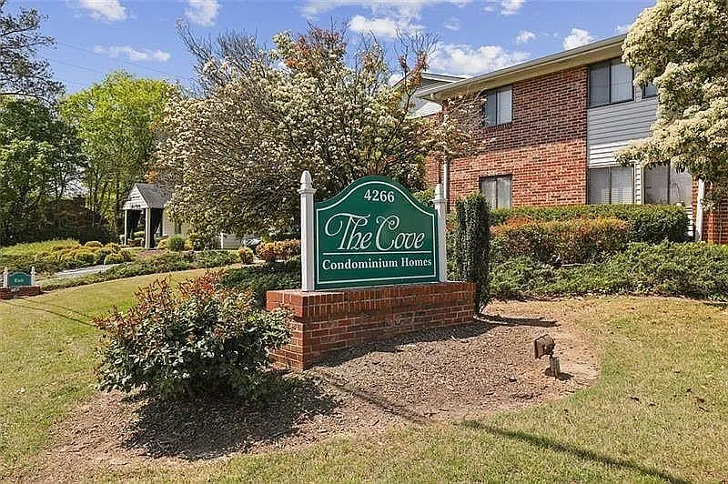 4266 Roswell Rd NE #K2