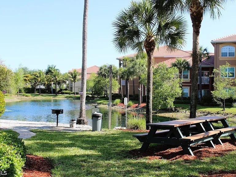 15605 Ocean Walk Cir #303 — Photo 23