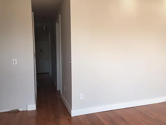 Rented by MNS | media 5