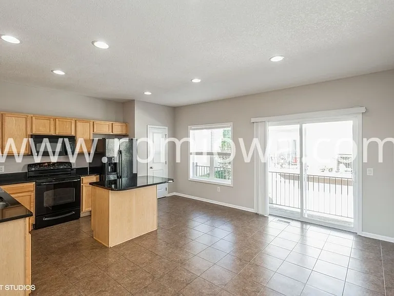 6905 Jack London Dr — Photo 10