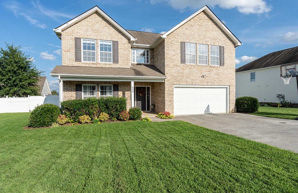 1st image of 239 Blackwood Way