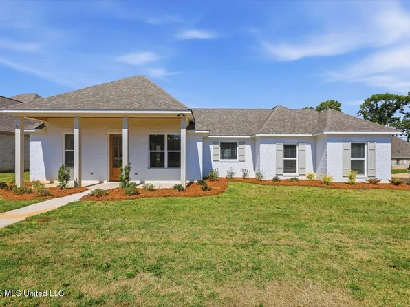 111 Willow Way, Canton, MS 39046