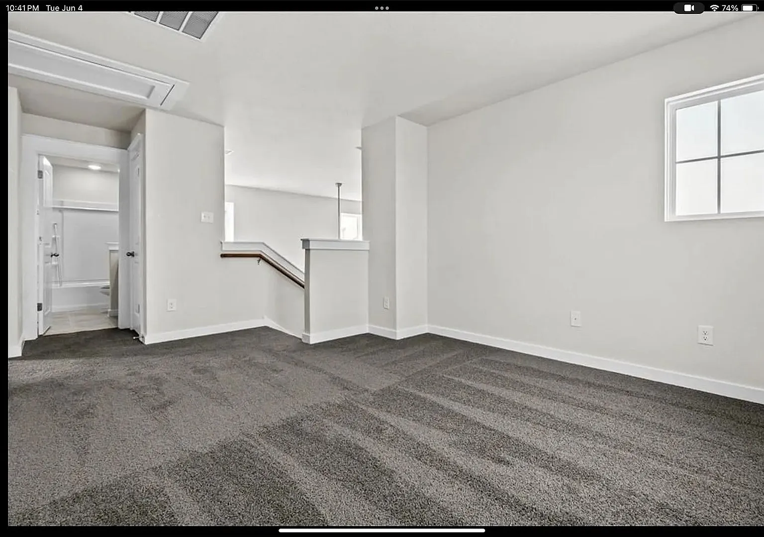 Room in 3 Bedroom Home at Blackwell Ln — Photo 2
