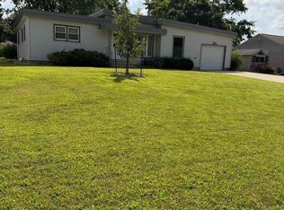 318 Dale Dr, Iowa Falls, IA 50126