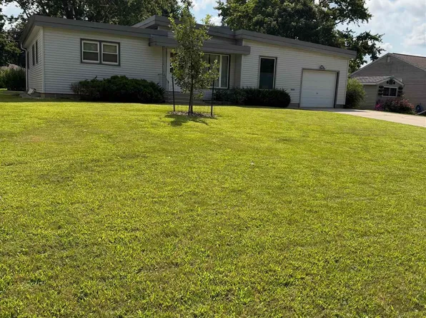 318 Dale Dr, Iowa Falls, IA 50126