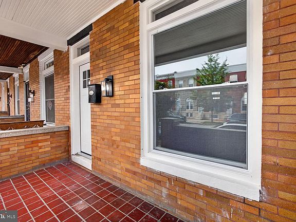 4th image of 2605 E Hoffman St