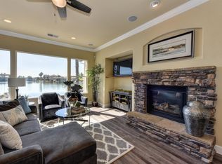 660 Hawkcrest Cir, Sacramento, CA