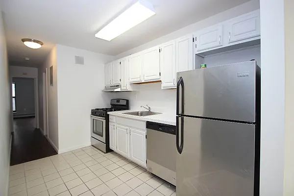 Rented by DejaView Residential Inc | media 8