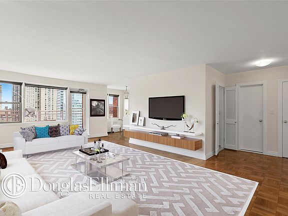 2nd image of 177 E 75th St APT 17C