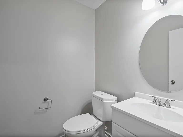 Valley Bend Apartments — Photo 14