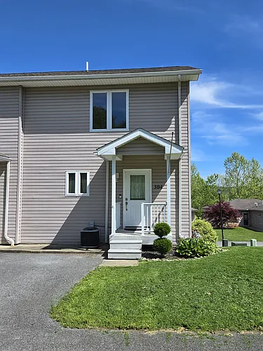 504 Pierpont Hts Photo 1