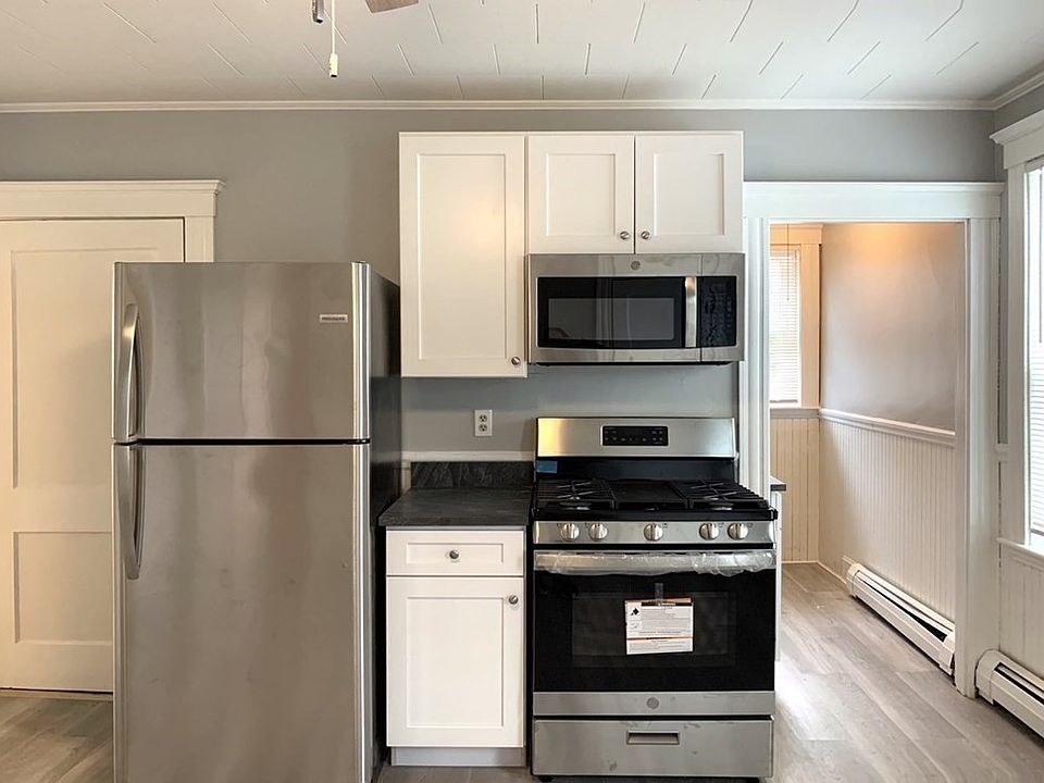 1st image of 58 Salem St #1
