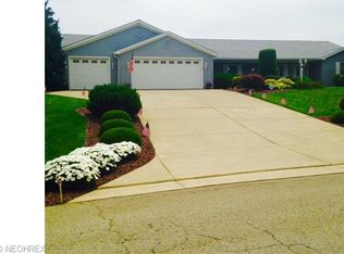 16592 Davis Dr, East Liverpool, OH