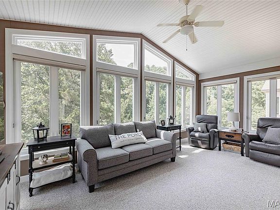 3rd image of 4484 Kingfisher Ct