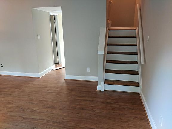 2nd image of 1796 Westwind Way