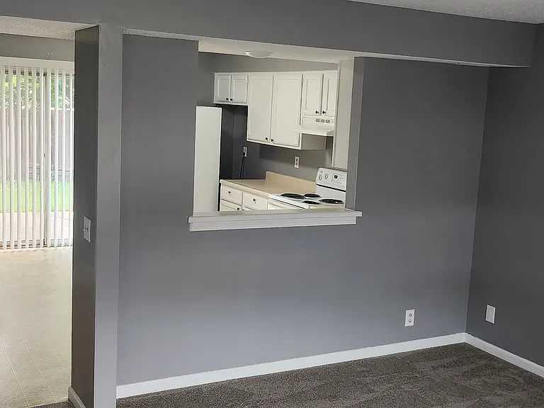 2613 W Ridge Ct — Photo 9