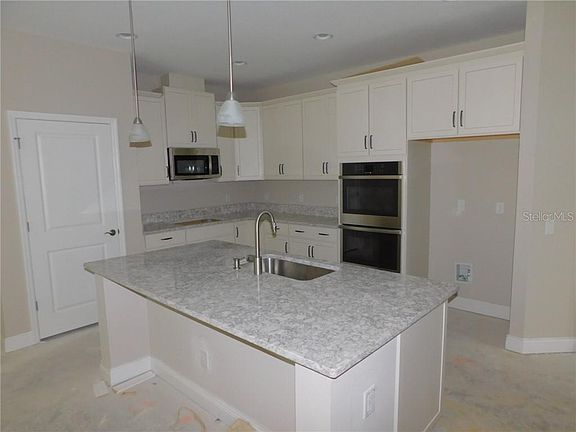 5th image of 19339 Hawk Valley Dr