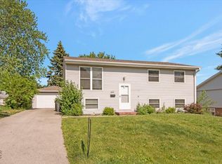 19539 Walnut St, Mokena, IL 60448