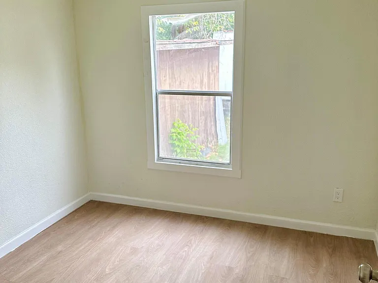 650 N Bolton Ave #36 — Photo 5