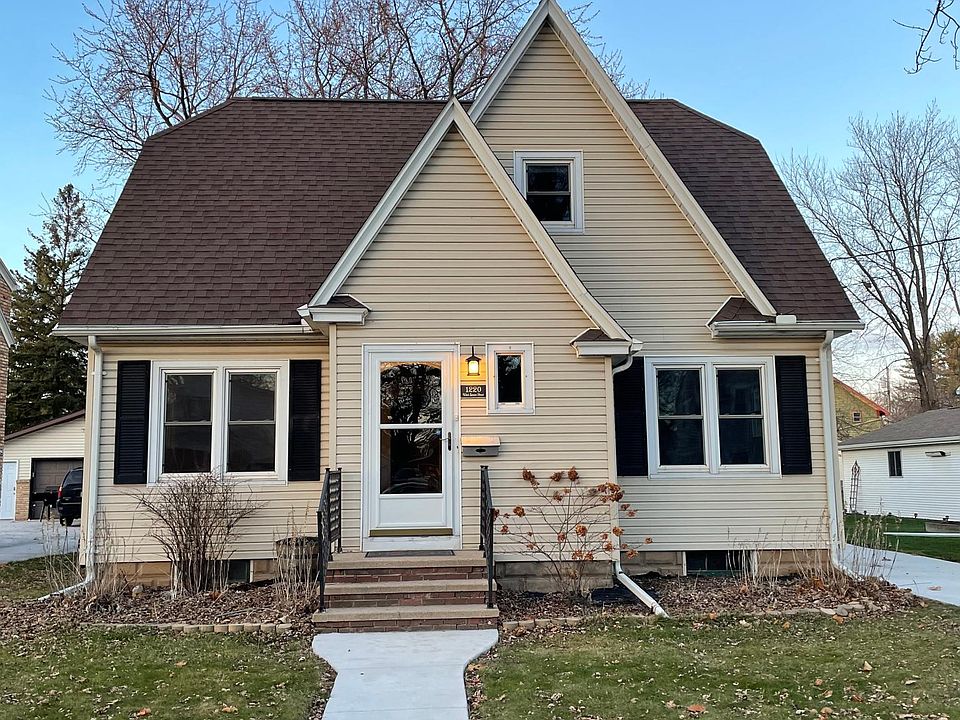 Historic Cape Cod Charmer! New driveway and sidewalk!