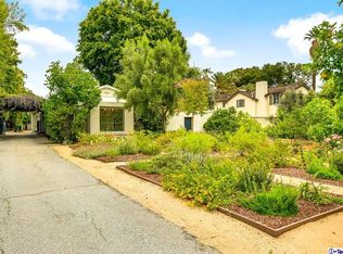 1579 Lombardy Rd, Pasadena, CA 91106