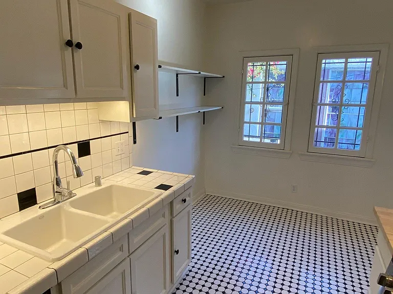 Eat in Kitchen