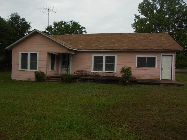1st image of 804 Wren St