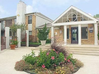 5631 Spring Valley Rd — Photo 1