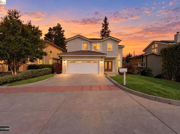 24257 Ridgecreek Ln, Hayward, CA 94541