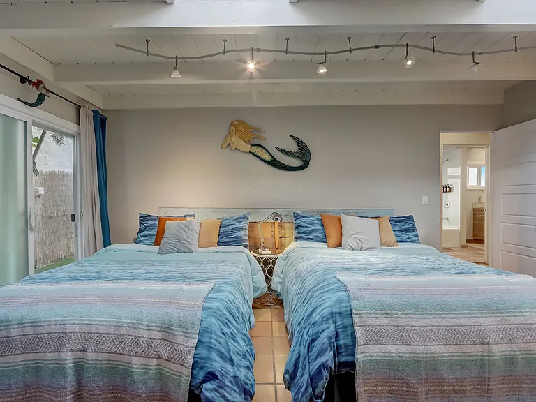 4020 Sequoia St #4020 — Photo 97