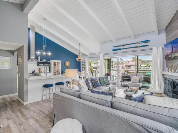 4624 Falkirk Bay, Oxnard, CA 93035