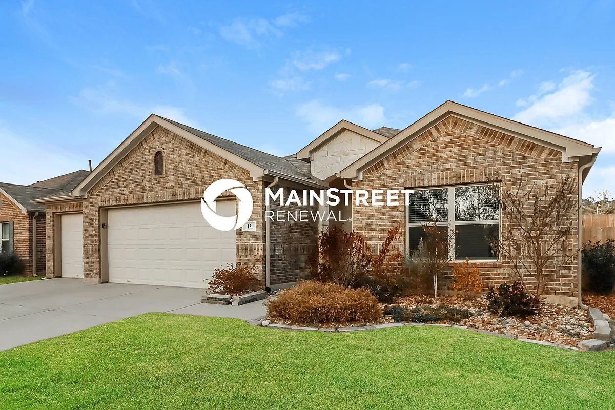 Front View - 131 Valiant Ridge Trl
