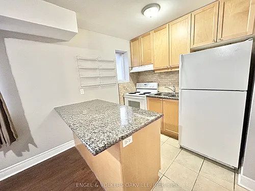 9 33rd St Photo 1