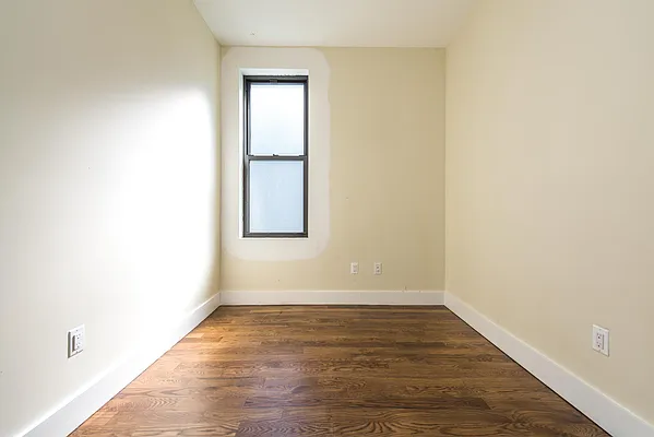 Rented by Nooklyn NYC LLC | media 40