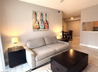 1235 Reserve Way APT 206, Naples, FL 34105