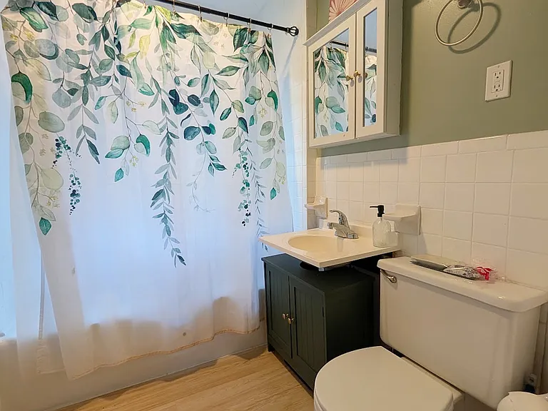 150 Nonantum St #2 — Photo 15