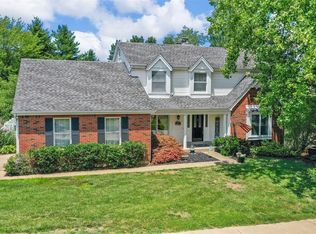 2004 Willow Trl, Saint Charles, MO 63303
