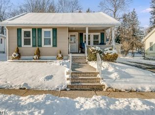 32 Mason Ave, Newton Town, NJ 07860