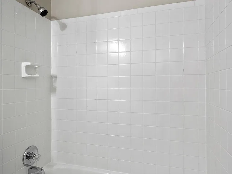 421 Redding Rd #118 — Photo 17