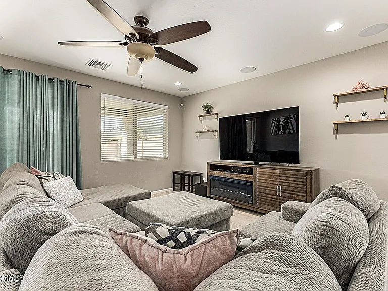 14853 W Pershing St — Photo 5