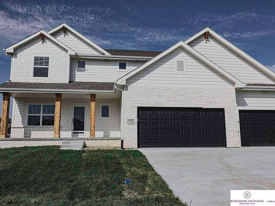 1st image of 7806 S 197th St